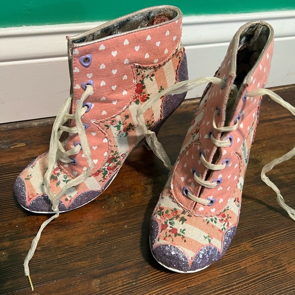 Irregular Choice Floral Dolly Boot - Picture 4 of 6